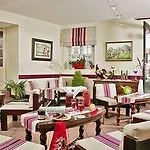 Hotel Restaurant Du Fronton - Maison Bonnet Itxassou