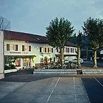 Restaurant Du Fronton - Maison Bonnet 3*
