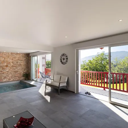 Restaurant Du Fronton - Maison Bonnet ホテル 3*