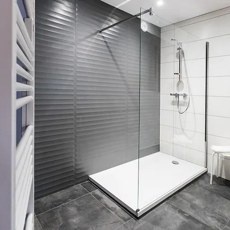 Restaurant Du Fronton - Maison Bonnet ホテル