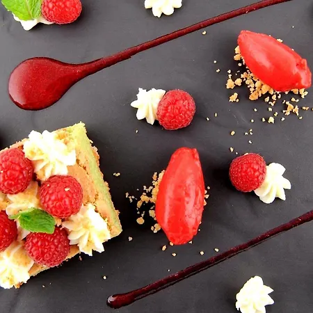 Restaurant Du Fronton - Maison Bonnet 3* イッツァス