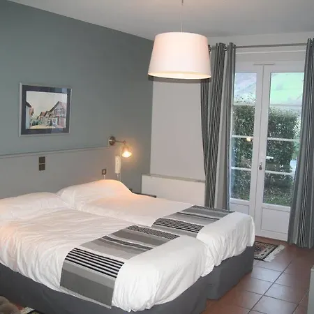 Restaurant Du Fronton - Maison Bonnet ホテル イッツァス