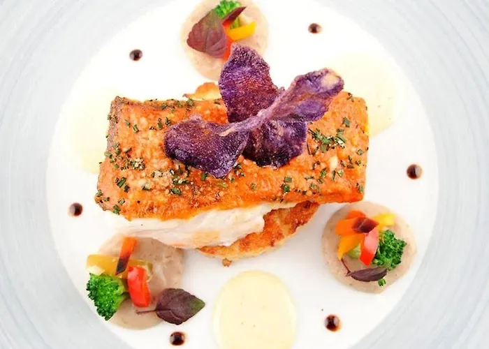 Restaurant Du Fronton - Maison Bonnet Отель